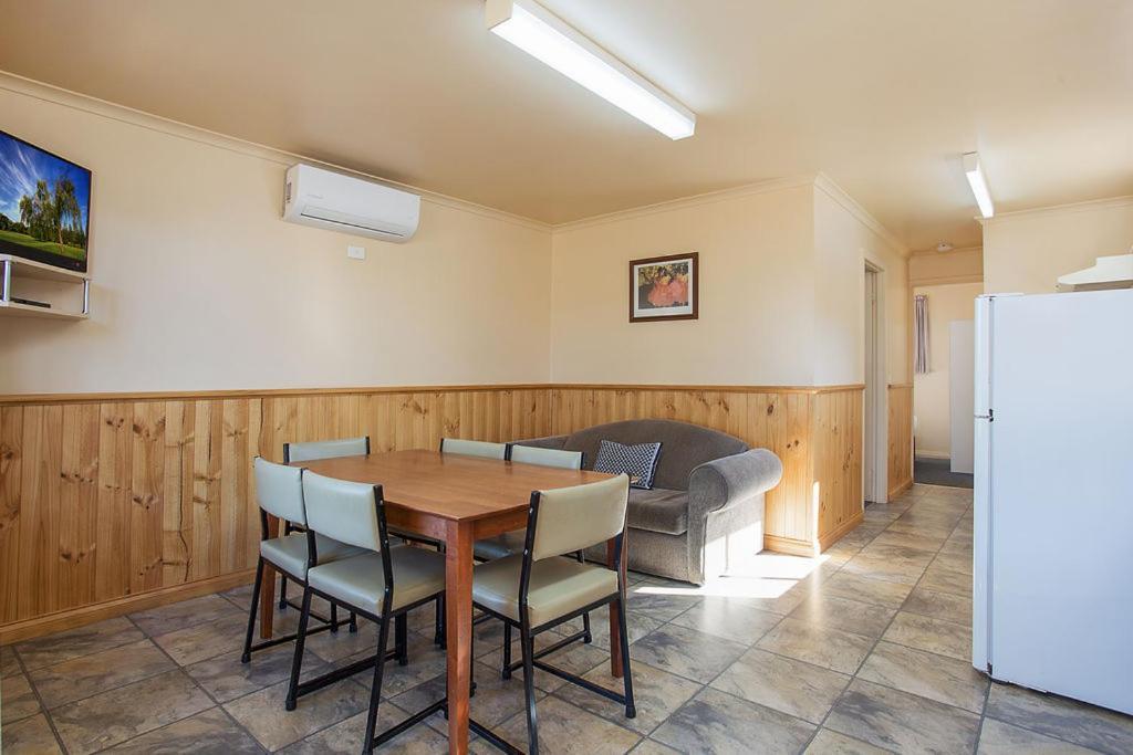Hamilton Caravan Park Екстер'єр фото