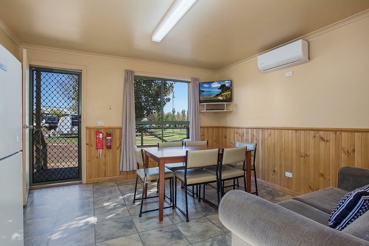Hamilton Caravan Park Екстер'єр фото